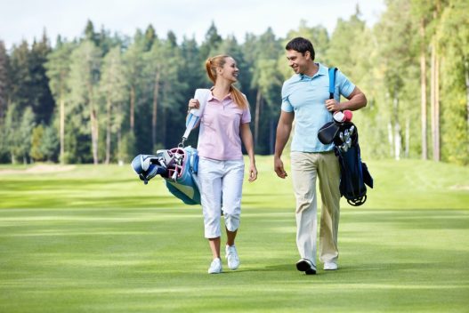 Par der nyder deres golfophold